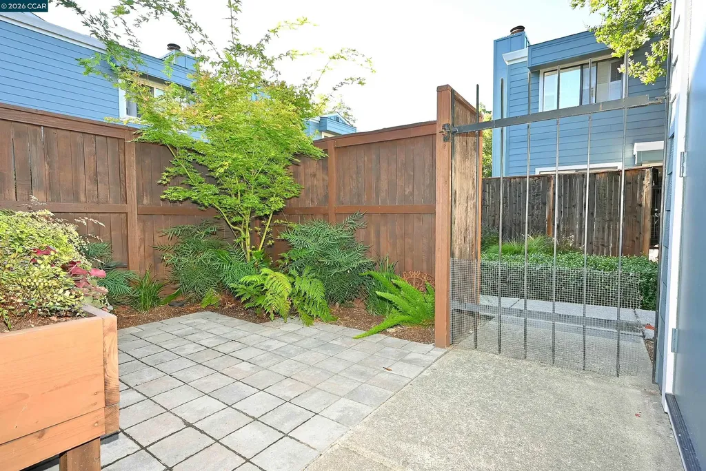 1290 Honey Trail Walnut Creek CA 94597