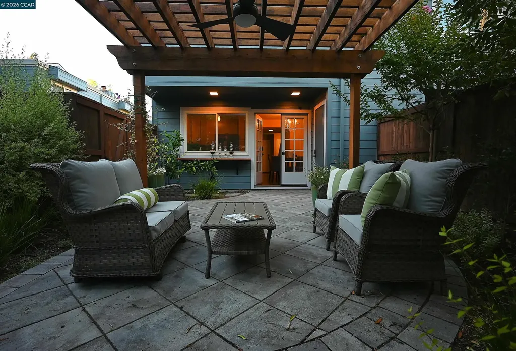 1290 Honey Trail Walnut Creek CA 94597