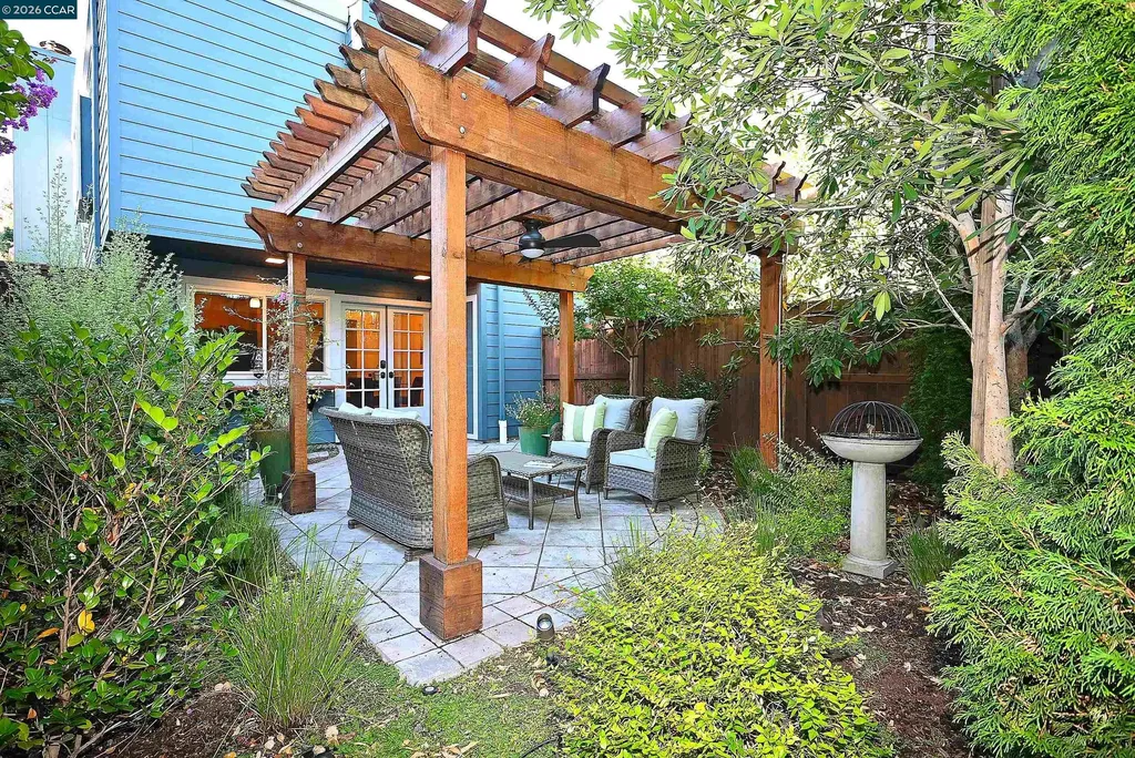 1290 Honey Trail Walnut Creek CA 94597