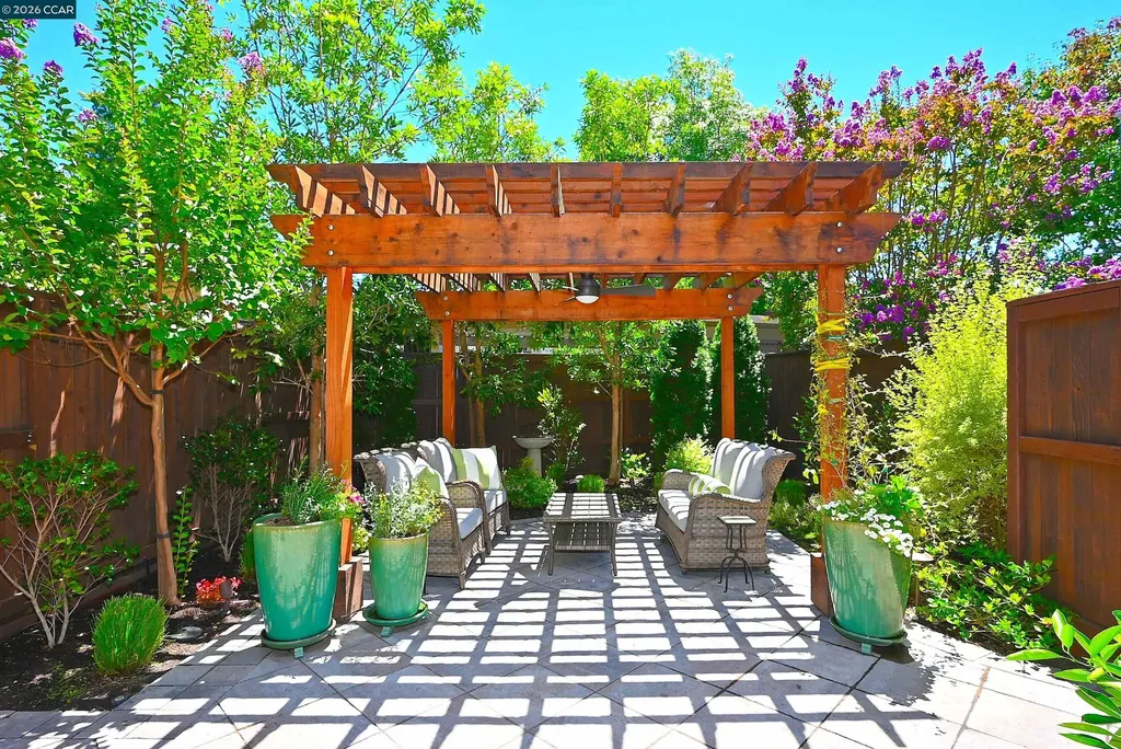 1290 Honey Trail Walnut Creek CA 94597