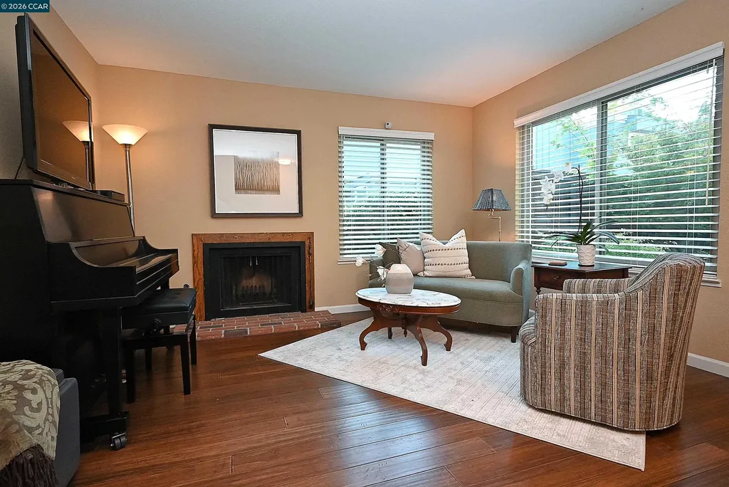 1290 Honey Trail Walnut Creek CA 94597