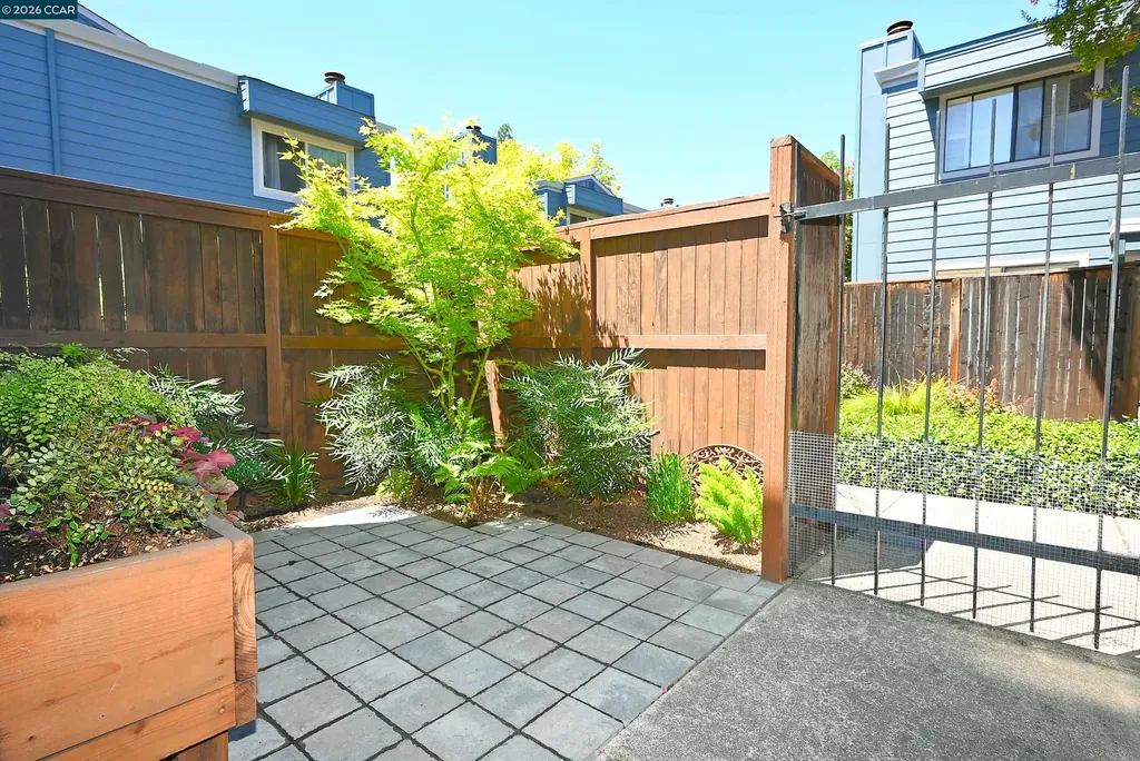 1290 Honey Trail Walnut Creek CA 94597