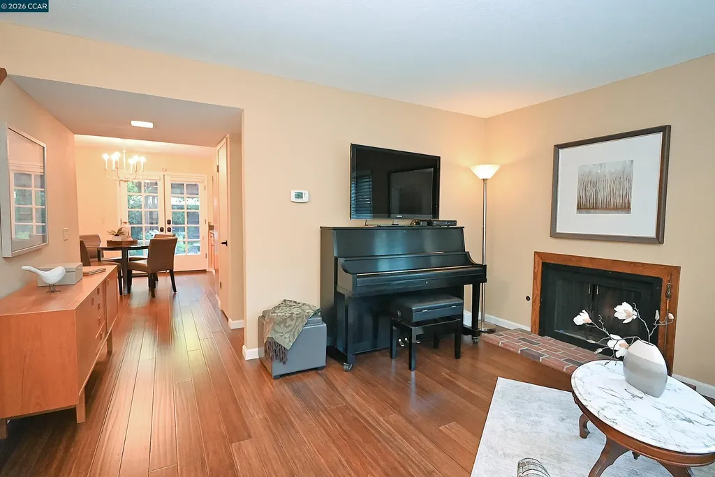 1290 Honey Trail Walnut Creek CA 94597