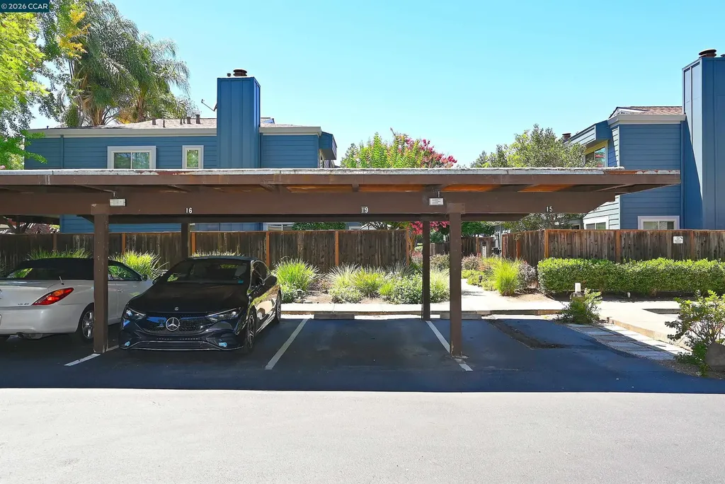 1290 Honey Trail Walnut Creek CA 94597