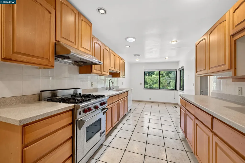 3 Shadow Creek Lane Orinda CA 94563