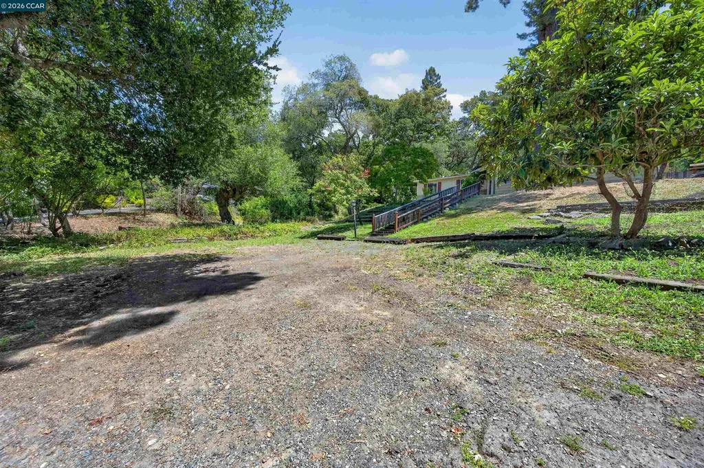 3 Shadow Creek Lane Orinda CA 94563