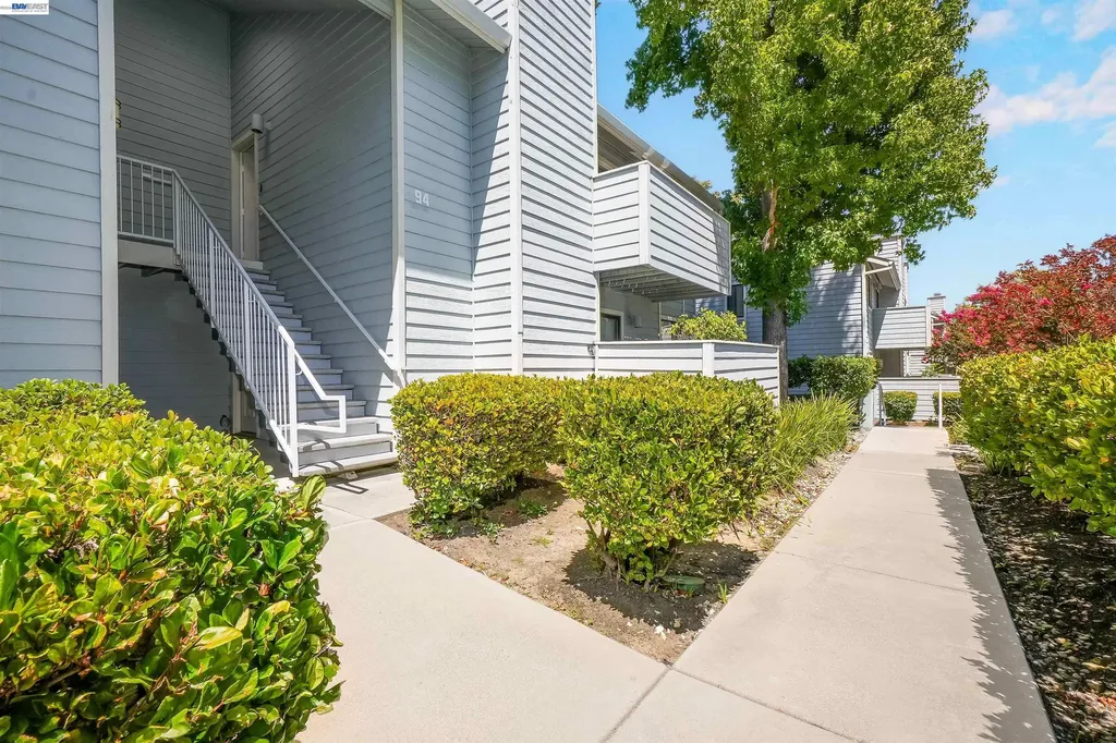 94 Elder Drive Pacheco CA 94553