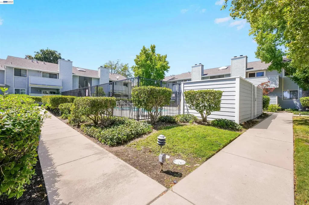 94 Elder Drive Pacheco CA 94553