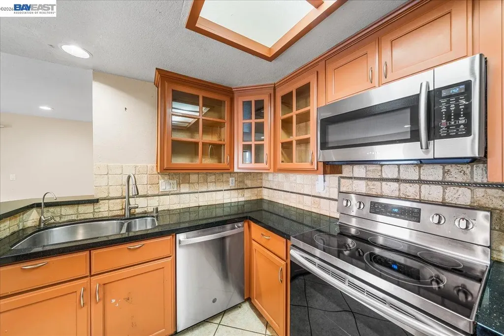 951 Cherry Glen Circle Fremont CA 94536