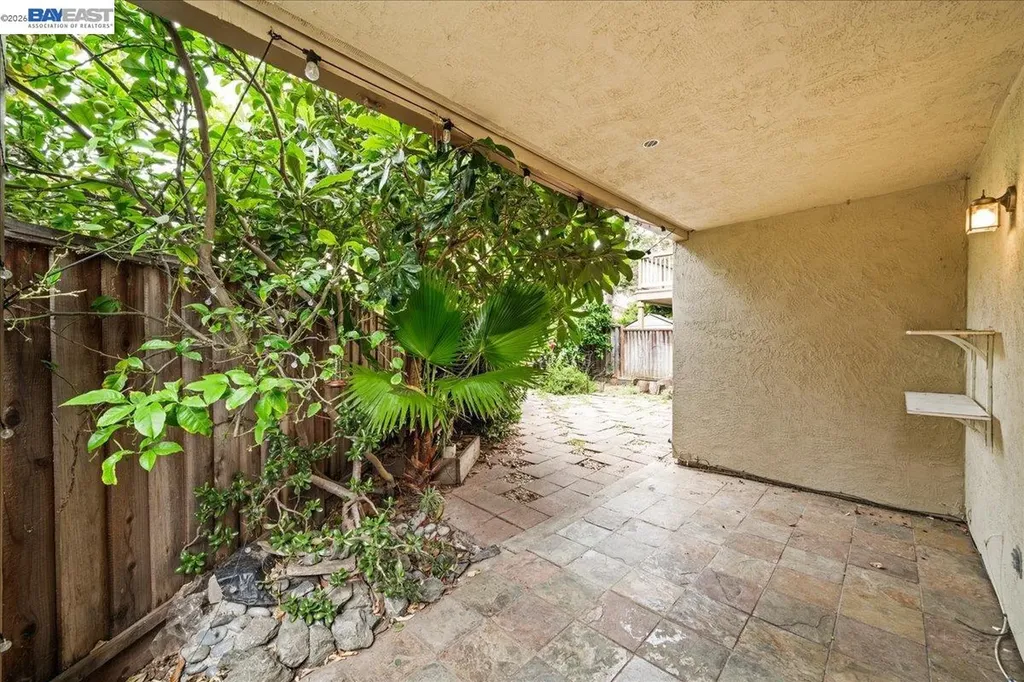 951 Cherry Glen Circle Fremont CA 94536