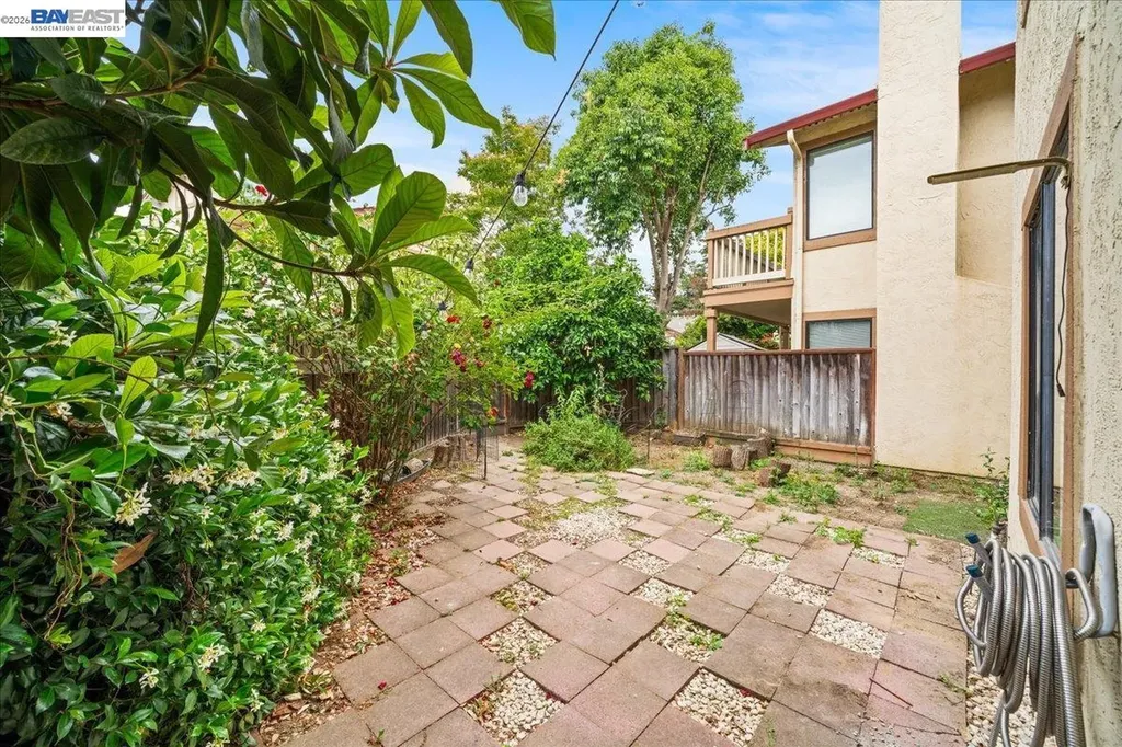 951 Cherry Glen Circle Fremont CA 94536