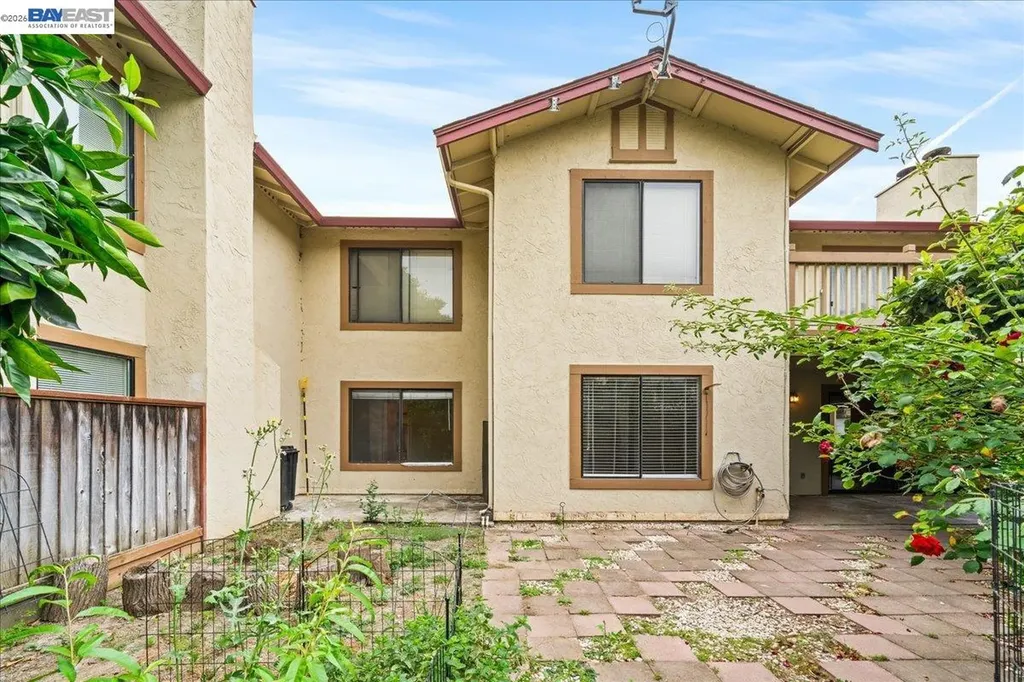 951 Cherry Glen Circle Fremont CA 94536