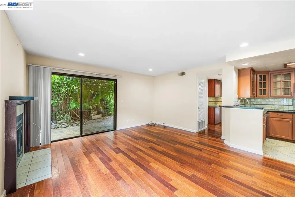 951 Cherry Glen Circle Fremont CA 94536