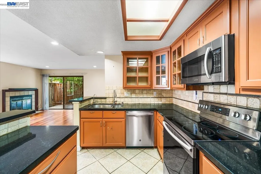 951 Cherry Glen Circle Fremont CA 94536