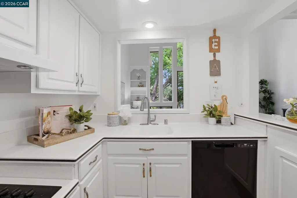 1252 Singingwood Court Walnut Creek CA 94595