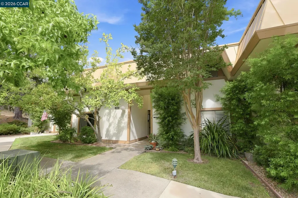 1252 Singingwood Court Walnut Creek CA 94595