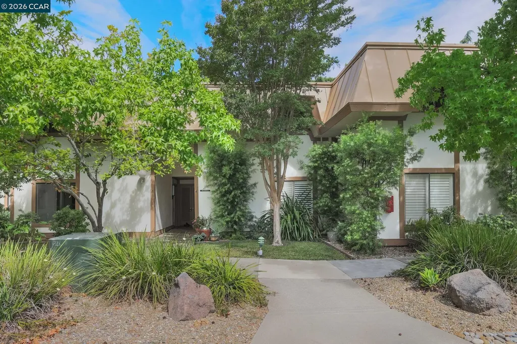 1252 Singingwood Court Walnut Creek CA 94595