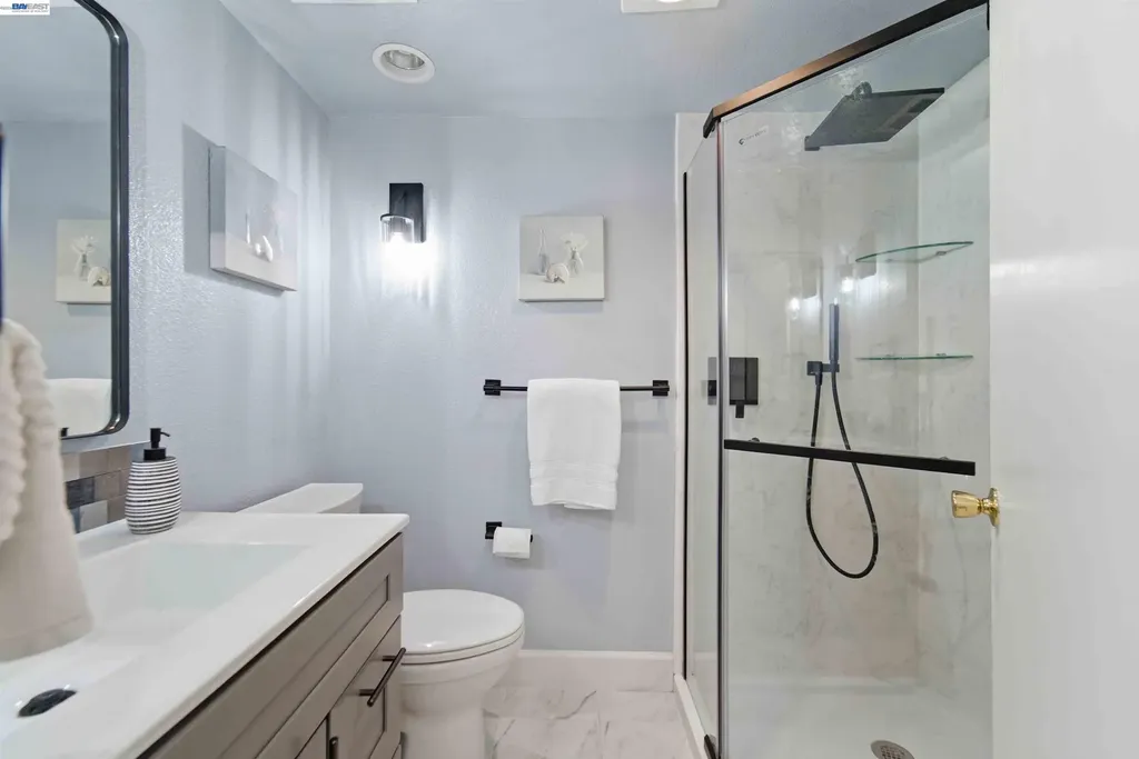 4664 Devonshire Common Fremont CA 94536