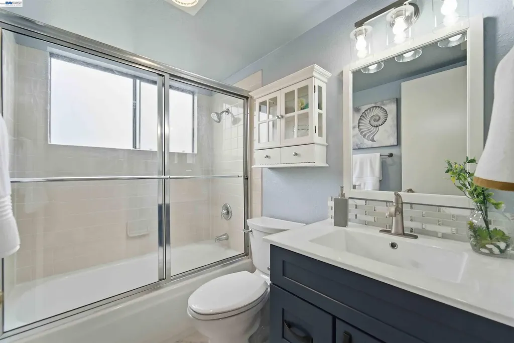 4664 Devonshire Common Fremont CA 94536