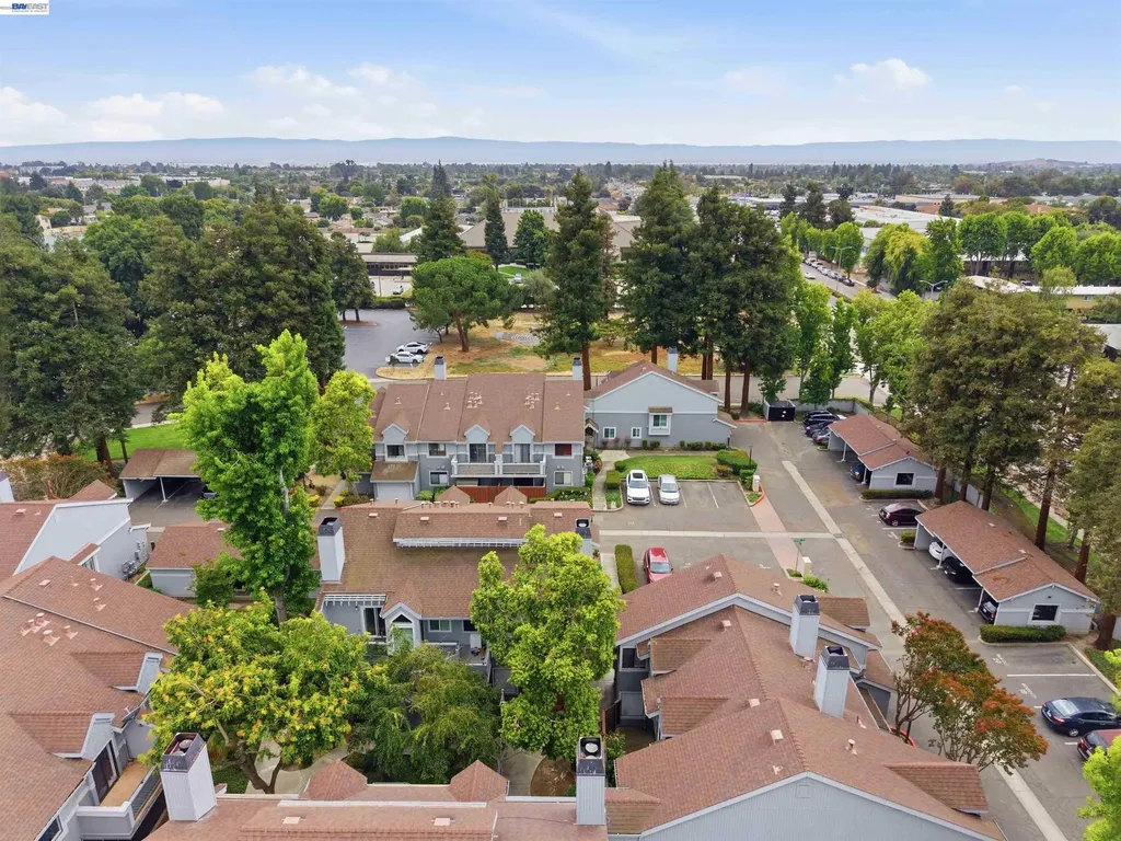 4664 Devonshire Common Fremont CA 94536