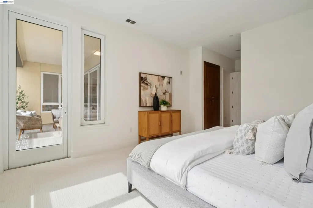 2339 Kinetic Common Fremont CA 94539