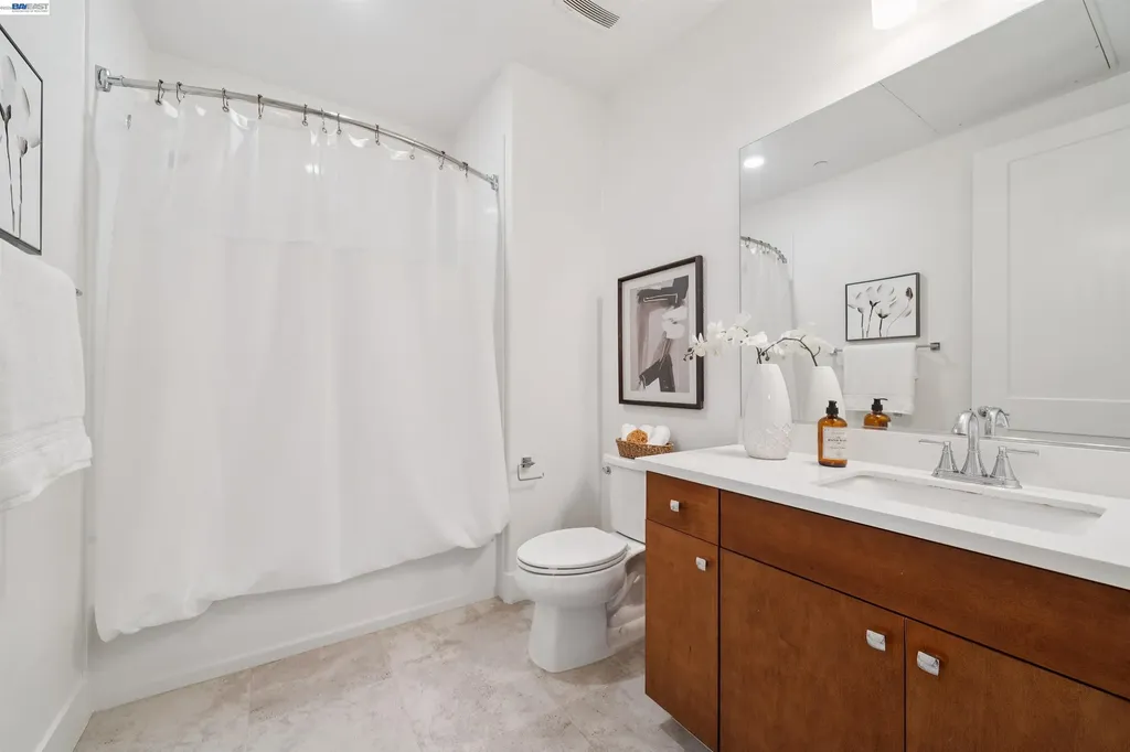 2339 Kinetic Common Fremont CA 94539