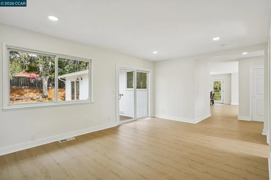 1857 Del Este Street Lafayette CA 94549
