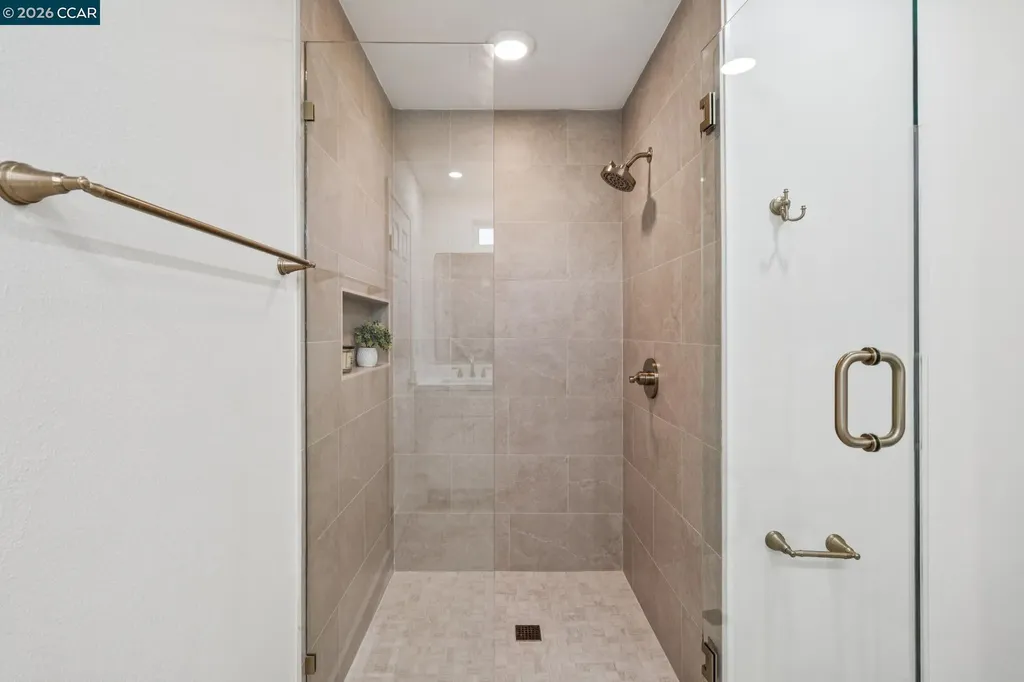 1857 Del Este Street Lafayette CA 94549