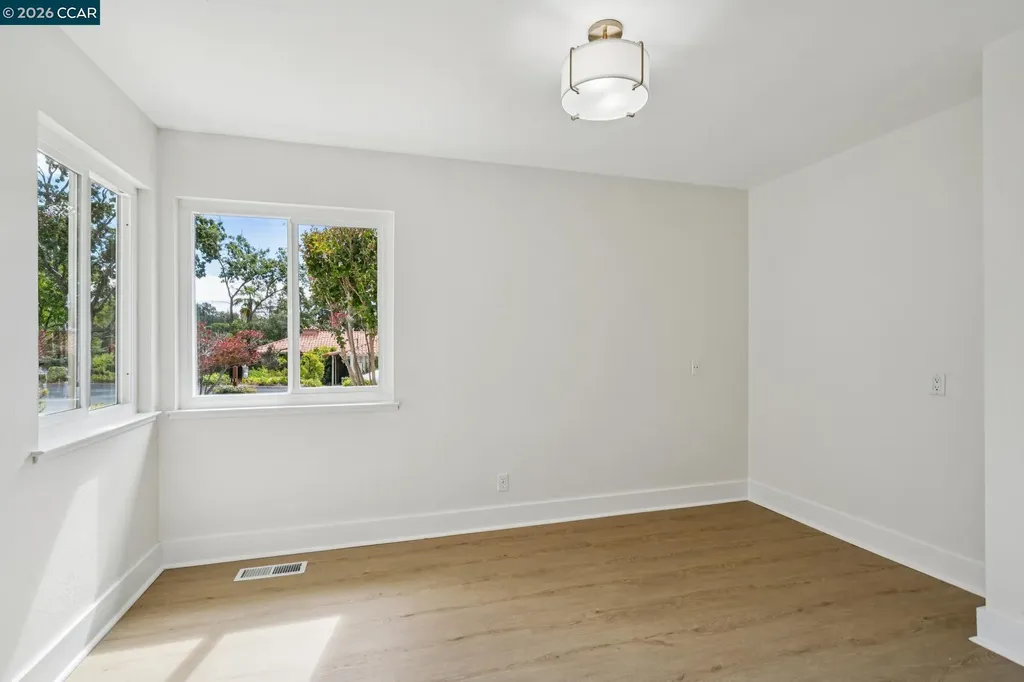 1857 Del Este Street Lafayette CA 94549