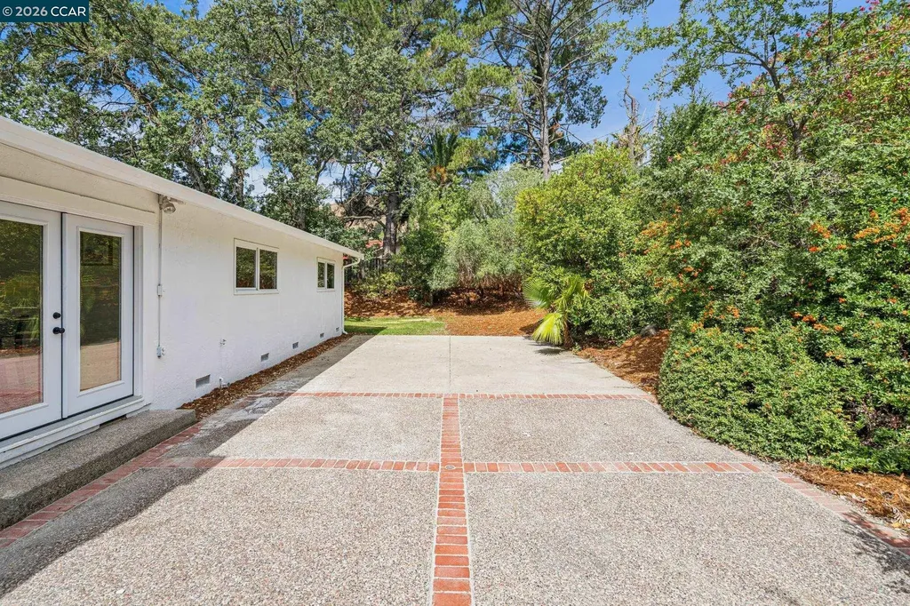 1857 Del Este Street Lafayette CA 94549