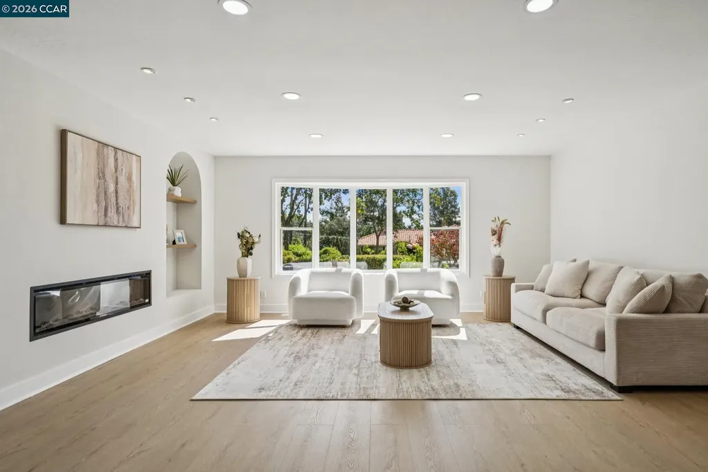 1857 Del Este Street Lafayette CA 94549