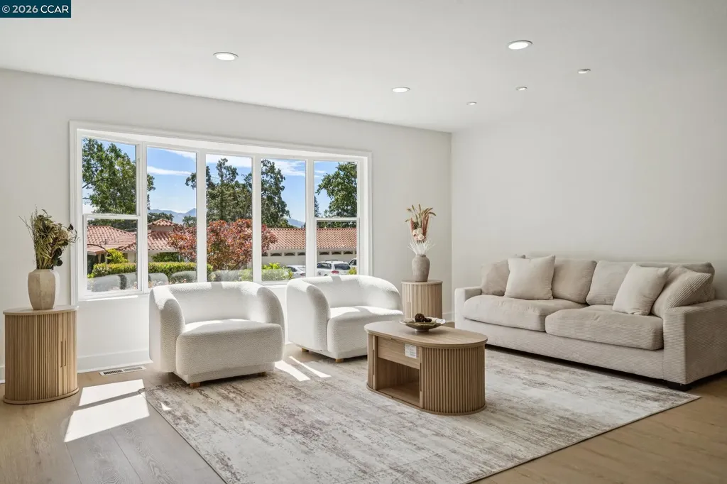 1857 Del Este Street Lafayette CA 94549