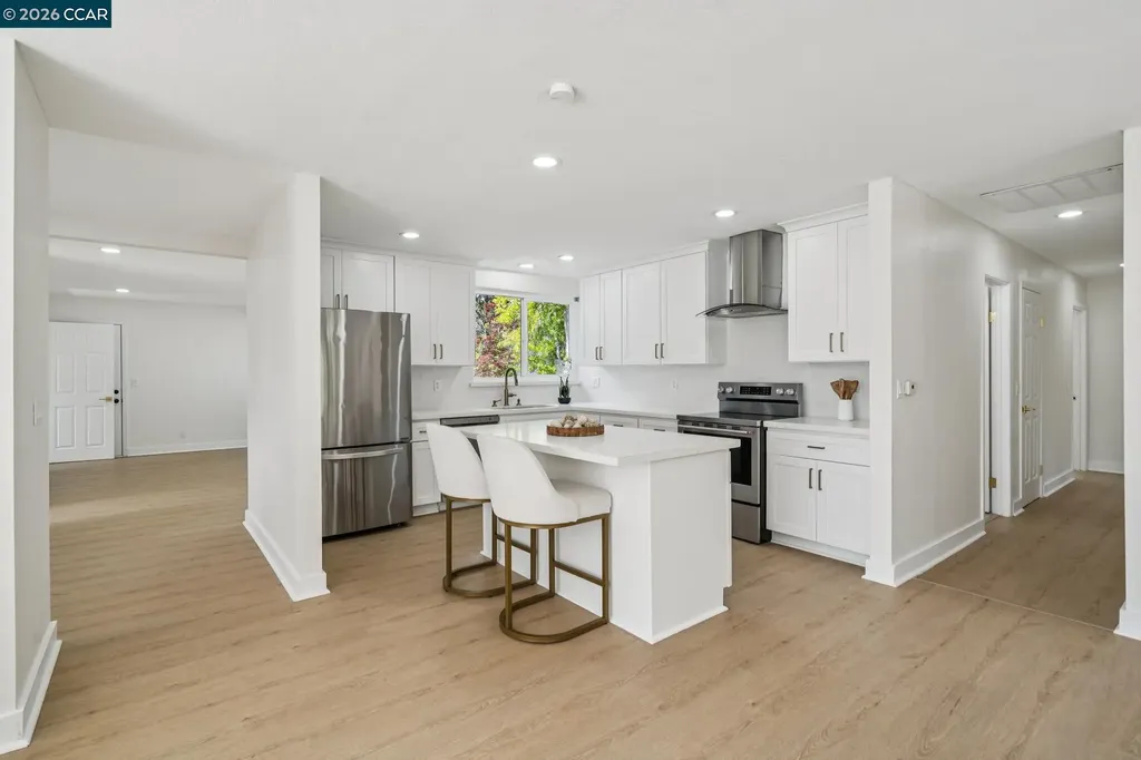1857 Del Este Street Lafayette CA 94549