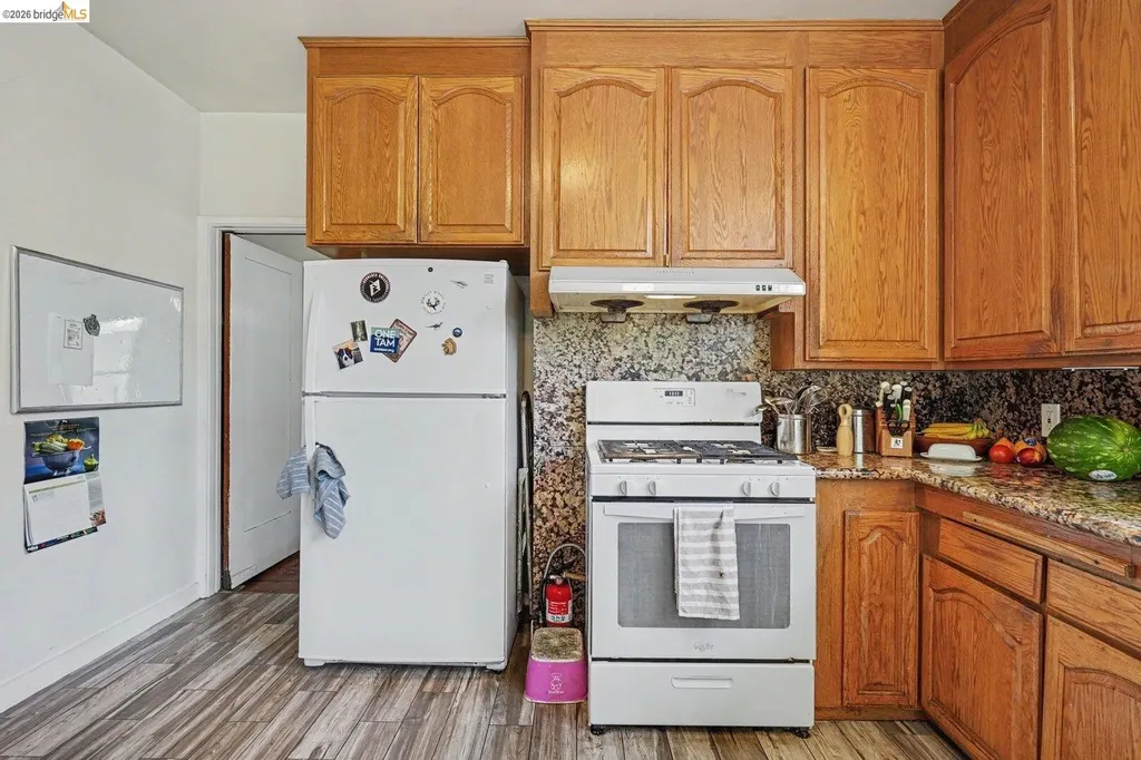 1446 Fernside Boulevard Alameda CA 94501