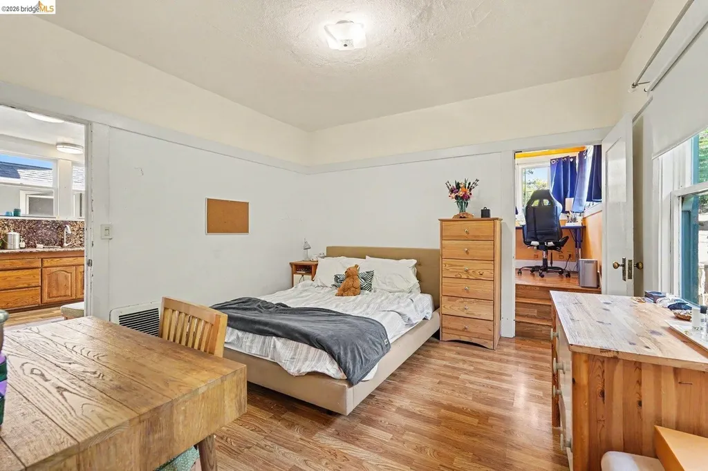 1446 Fernside Boulevard Alameda CA 94501
