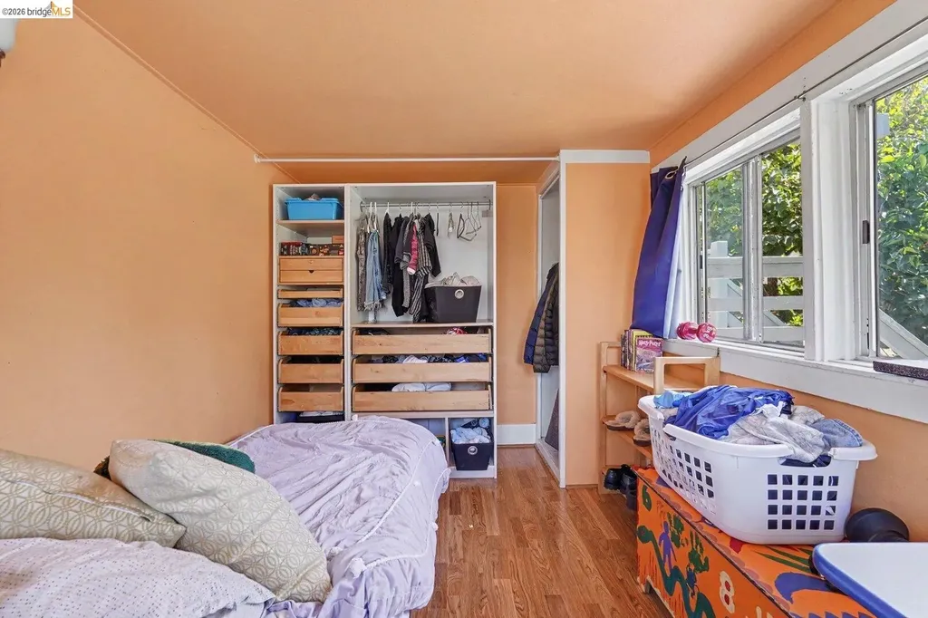 1446 Fernside Boulevard Alameda CA 94501