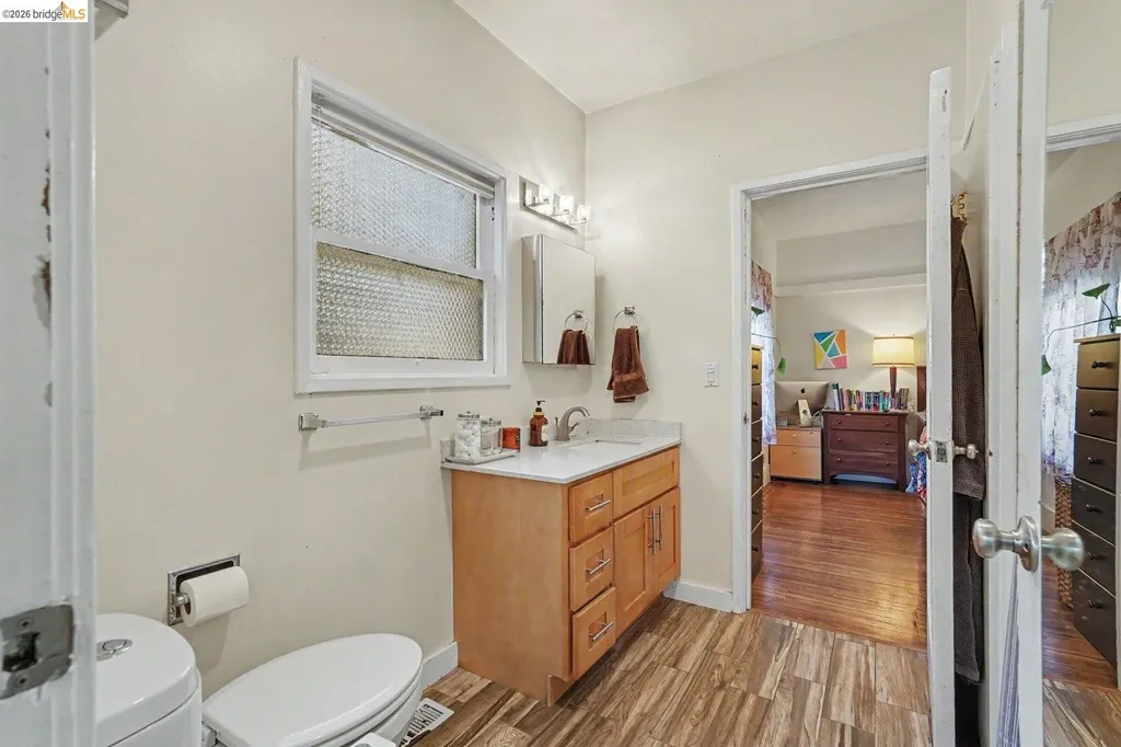 1446 Fernside Boulevard Alameda CA 94501