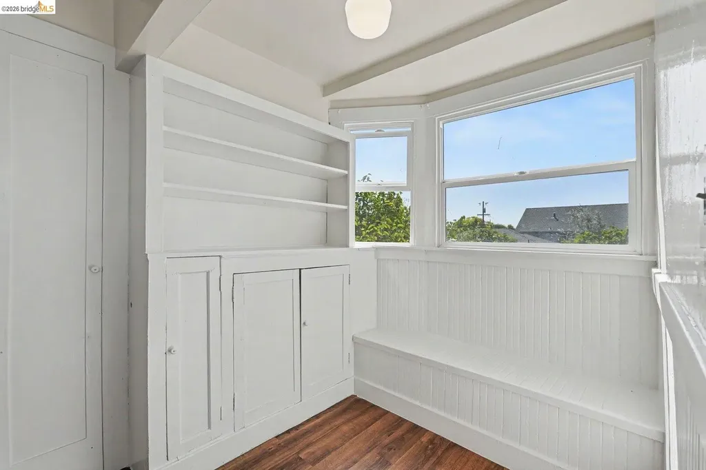 1446 Fernside Boulevard Alameda CA 94501