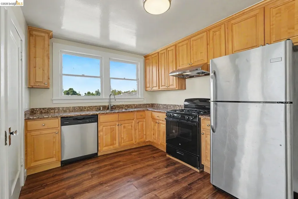 1446 Fernside Boulevard Alameda CA 94501