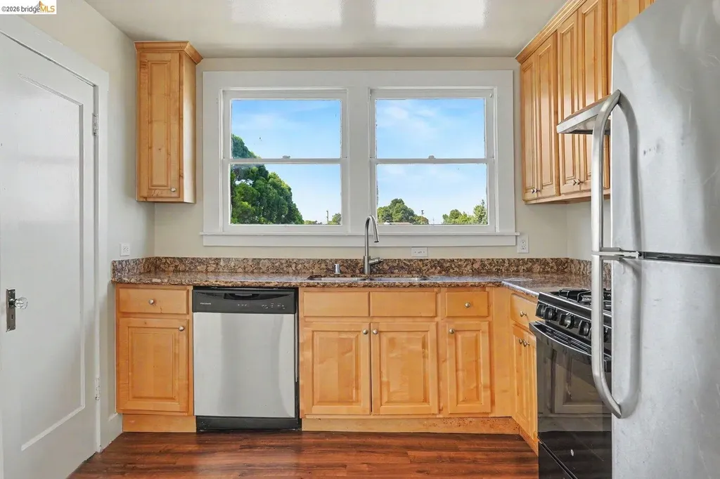 1446 Fernside Boulevard Alameda CA 94501