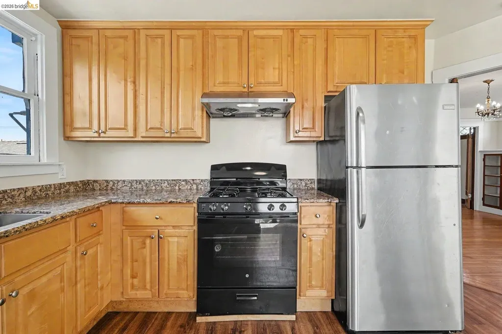 1446 Fernside Boulevard Alameda CA 94501