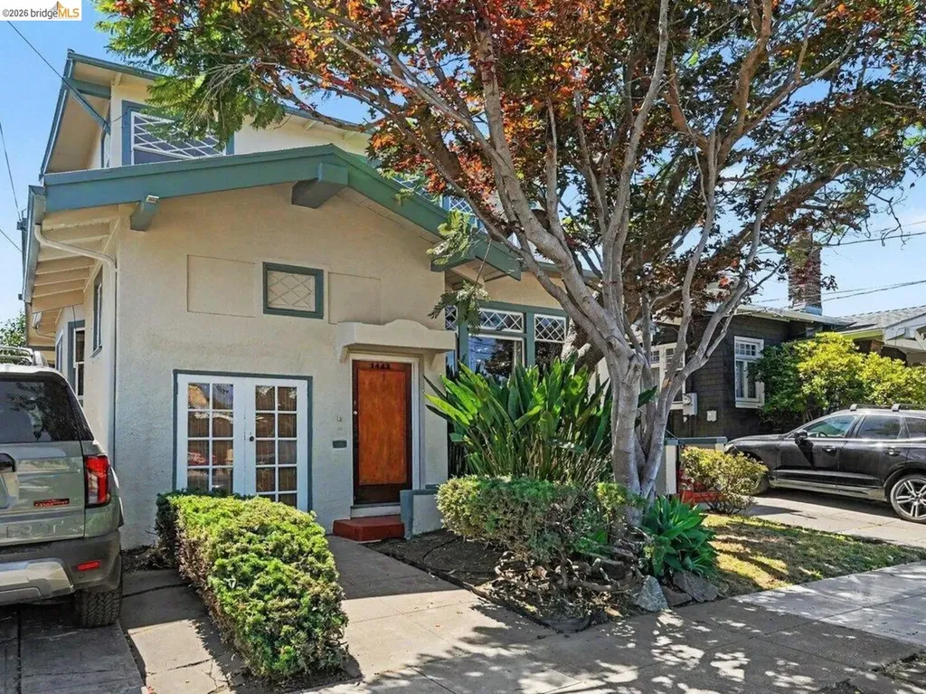1446 Fernside Boulevard Alameda CA 94501