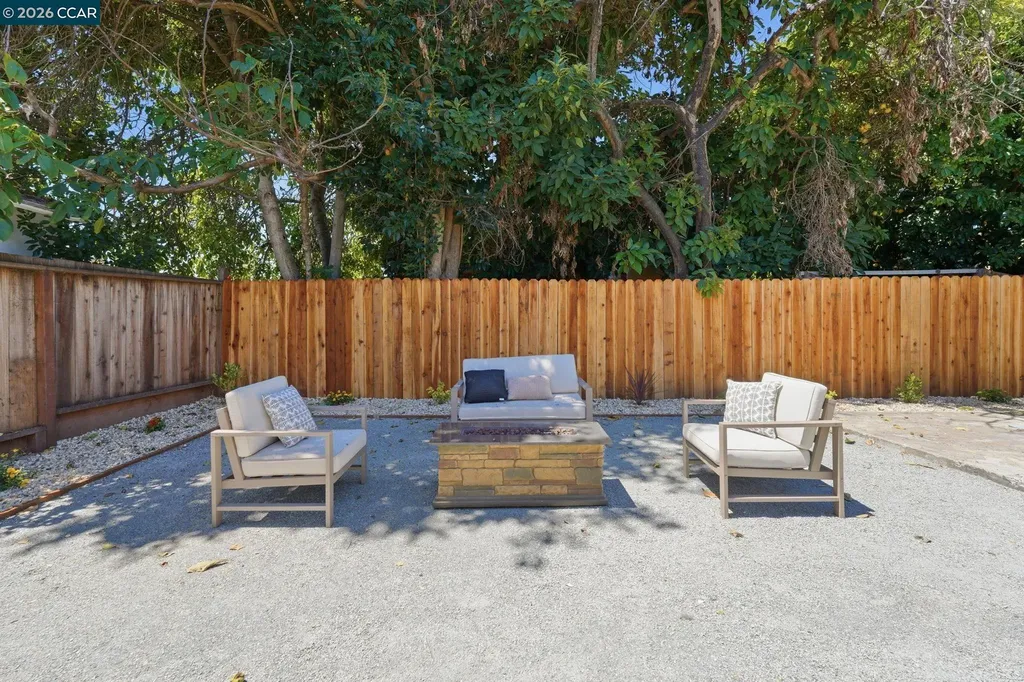22807 Alice Street Hayward CA 94541