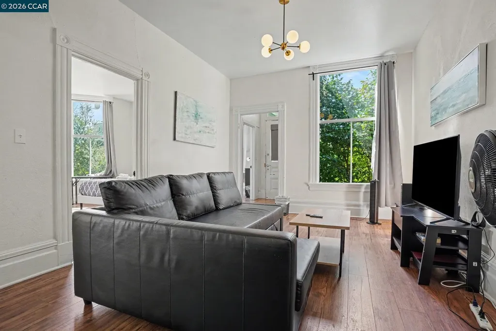 3414 Andover Street Oakland CA 94609