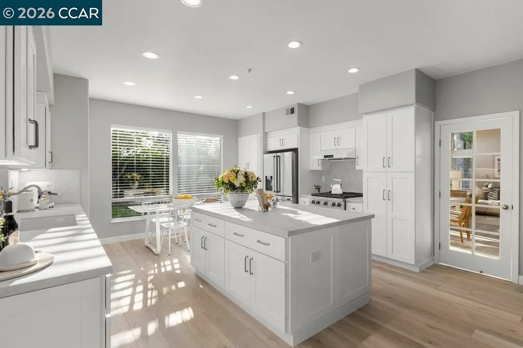 988 Roma Street Livermore CA 94551