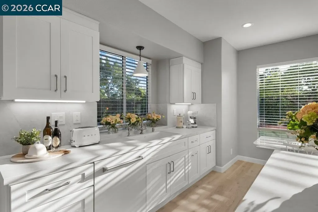 988 Roma Street Livermore CA 94551
