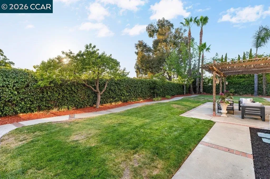 988 Roma Street Livermore CA 94551