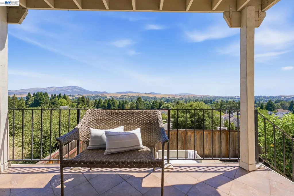 1823 Mockingbird Place Danville CA 94526