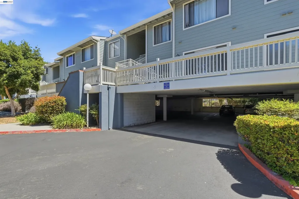 3530 Oakwood Terrace Fremont CA 94536