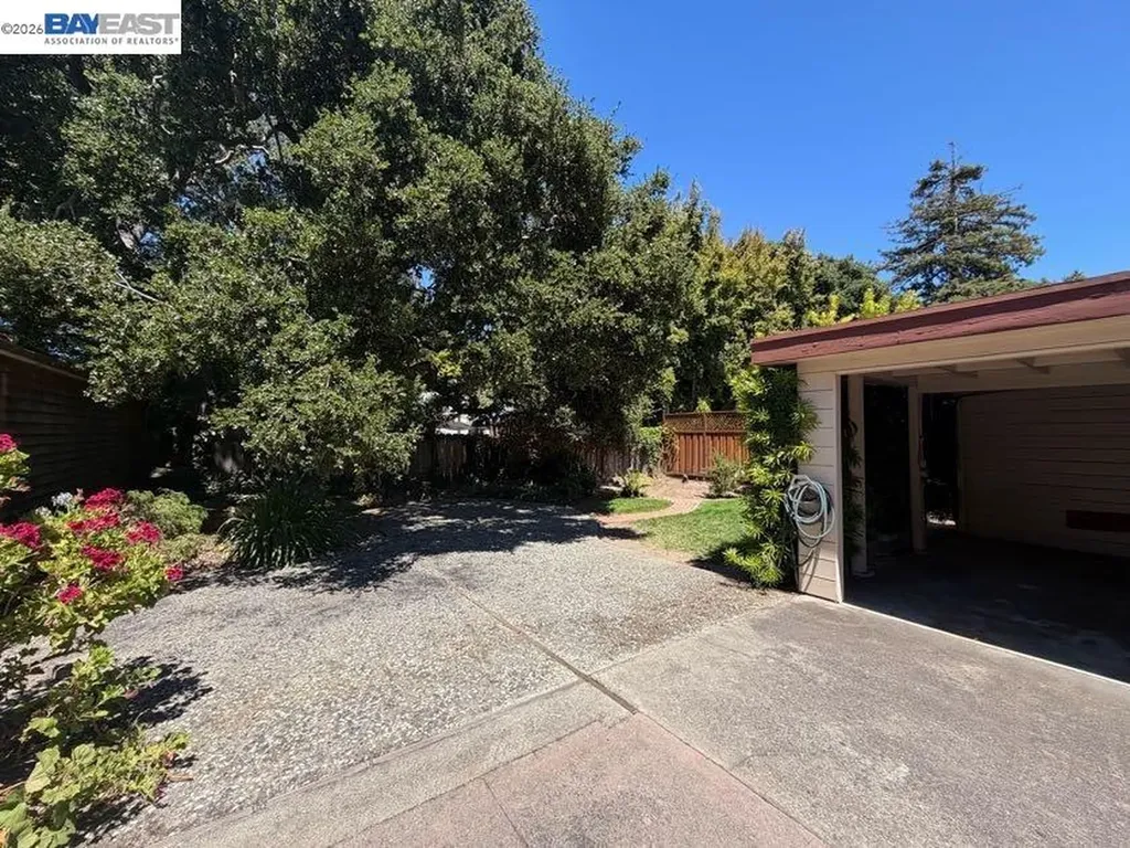 1409 San Antonio Avenue Alameda CA 94501
